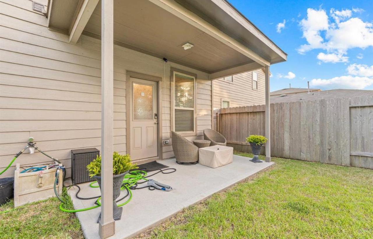 N-E-G House - Near David Wayne Hooks Airport Houston Exterior foto